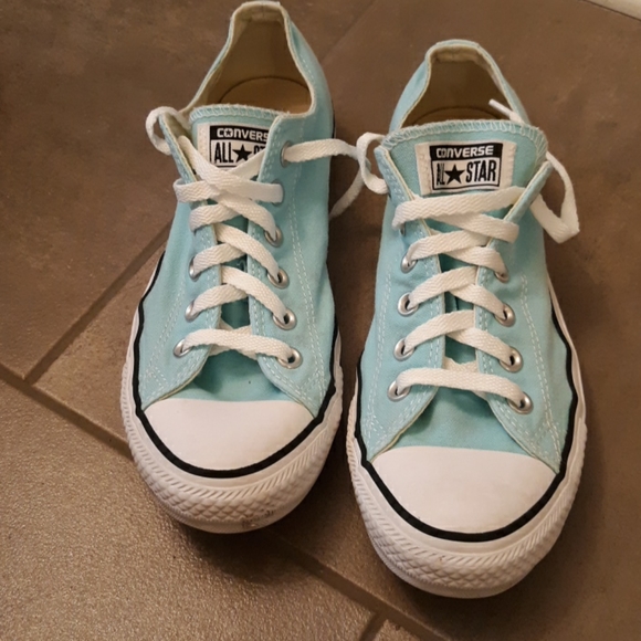 Converse Shoes - Converse All Stars  Women's Size 9 Men's Size 7